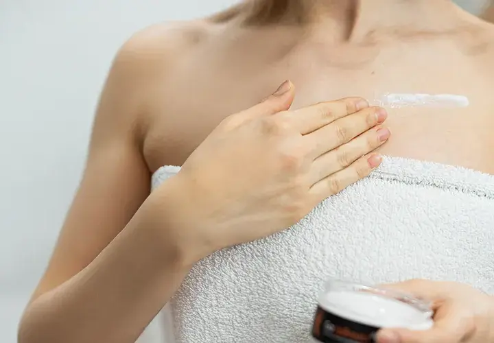 Jak mieć jędrny biust: 8 skutecznych sposobów na ujędrnienie