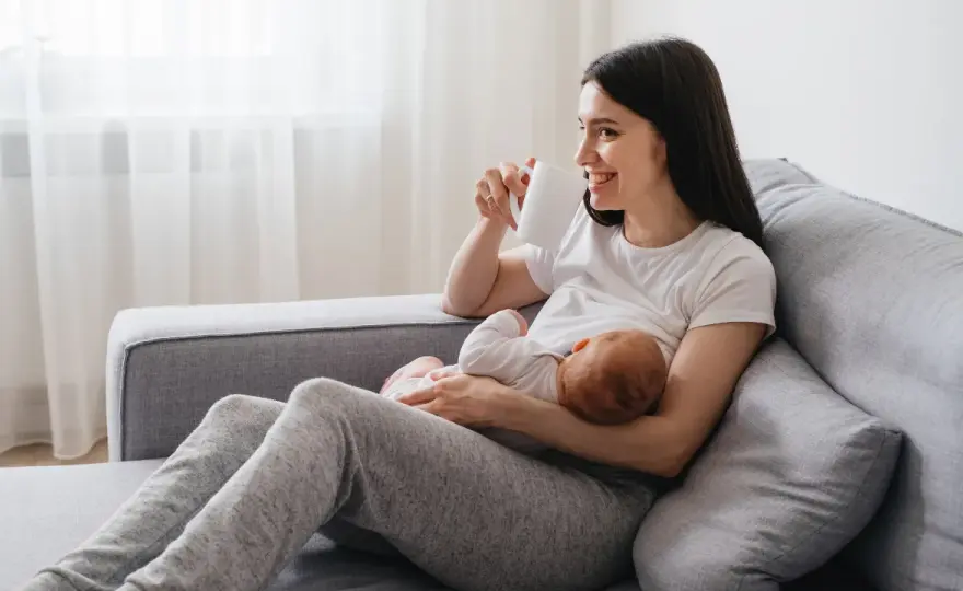 Kiedy pierwszy okres przy karmieniu piersią? Oto wszystko, co musisz wiedzieć